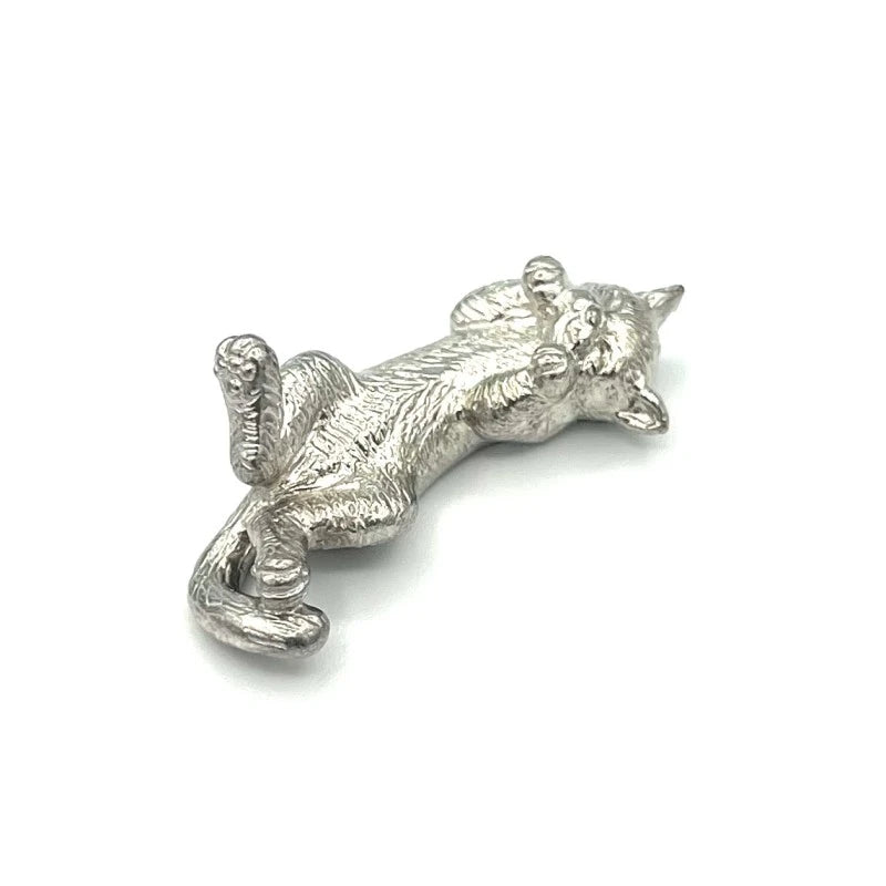 Cat Tin Chopstick Rest