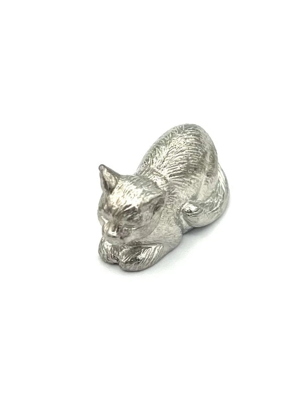 Cat Tin Chopstick Rest