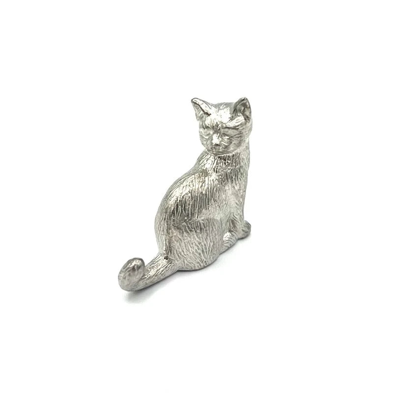 Cat Tin Chopstick Rest