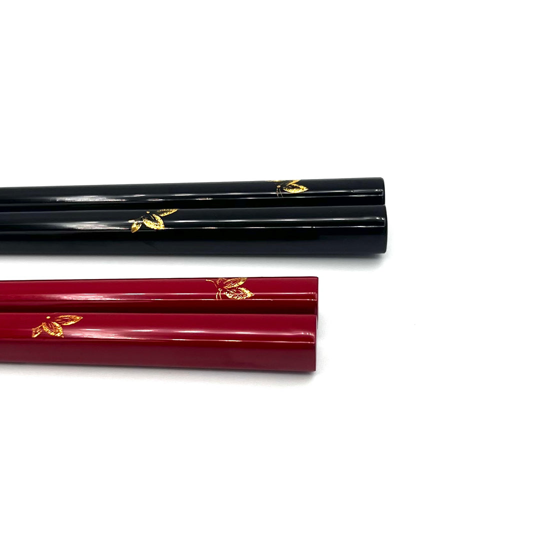Kawatsura Lacquerware Butterfly Design Pair Chopsticks with Textured Tips and Matching Chopstick Rests (Engravable)