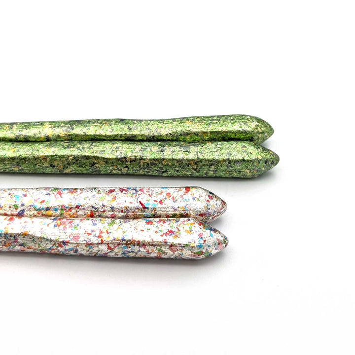 Kyoto Nishijin Foil Carved Ironwood Chopsticks set in a wooden box – Green & Silver