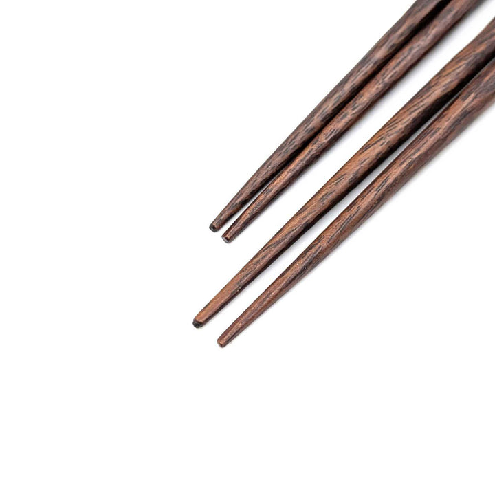 Kyoto Nishijin Foil Carved Ironwood Chopsticks set in a wooden box – Black & Red