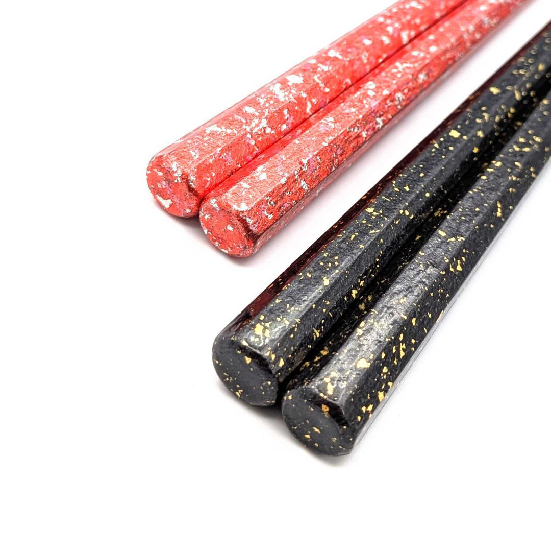 Kyoto Nishijin Foil Octagonal Ironwood Chopsticks set in a wooden box – Black & Red