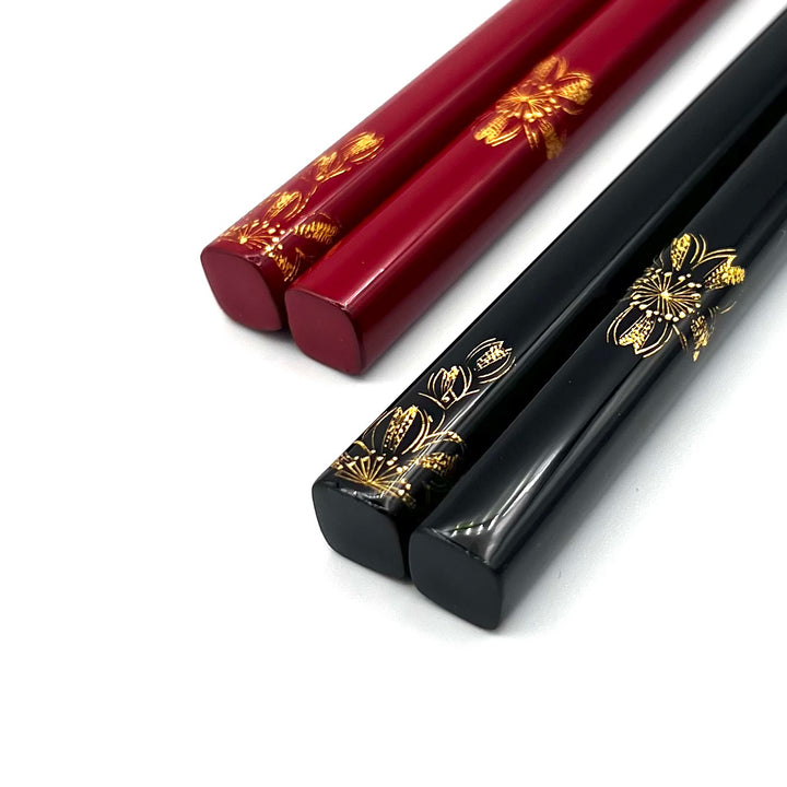 Kawatsura Lacquerware Chopsticks with Textured Dry Lacquer Tips and Butterfly Design, with Matching Chopstick Rest (Engravable, in Paulownia Box)