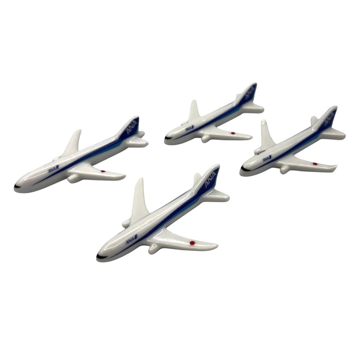 Ceramic ANA Airliner Chopstick Rest[737 / 767 / 777 / 787]