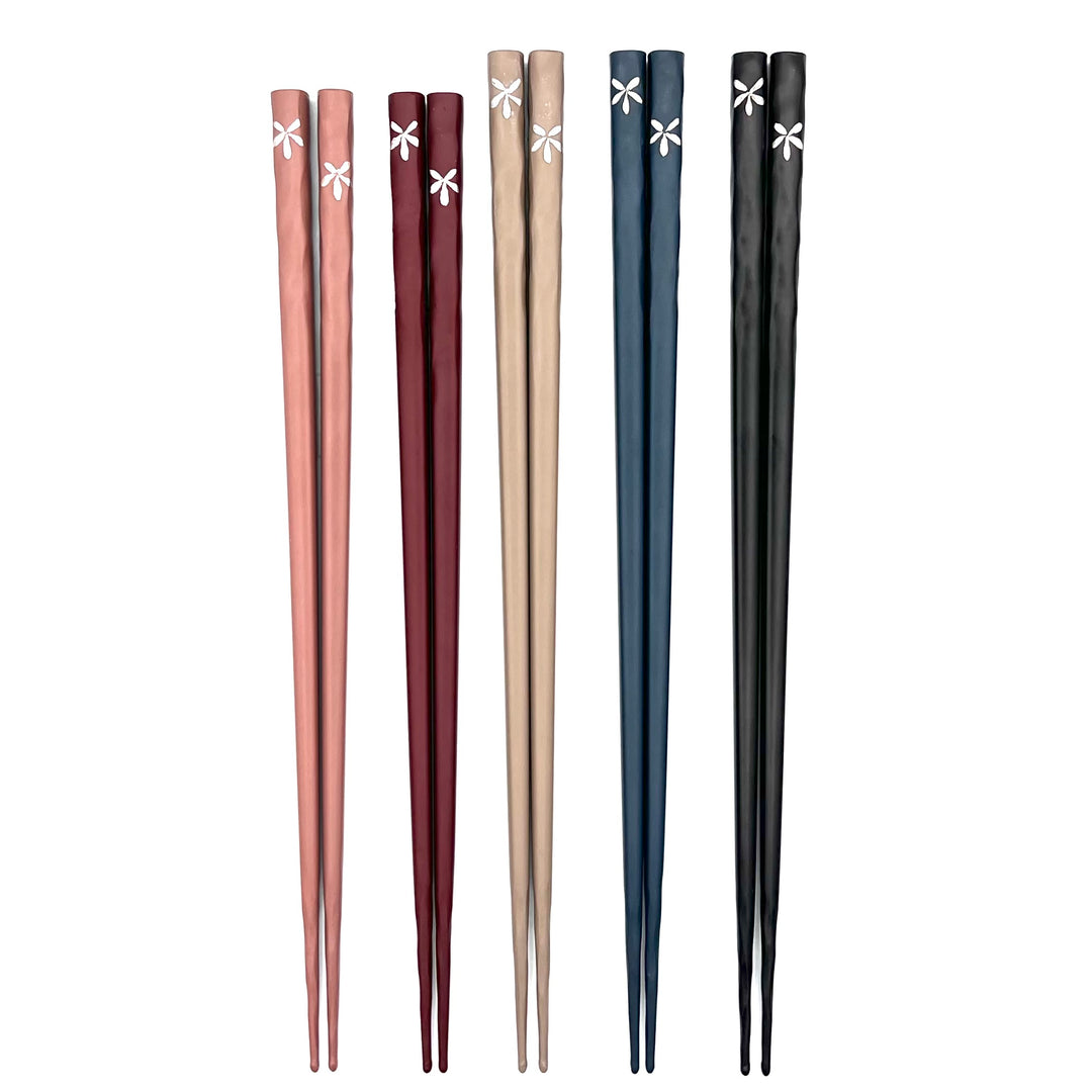 Kawatsura Lacquerware Chopsticks - Silver Flower Motif