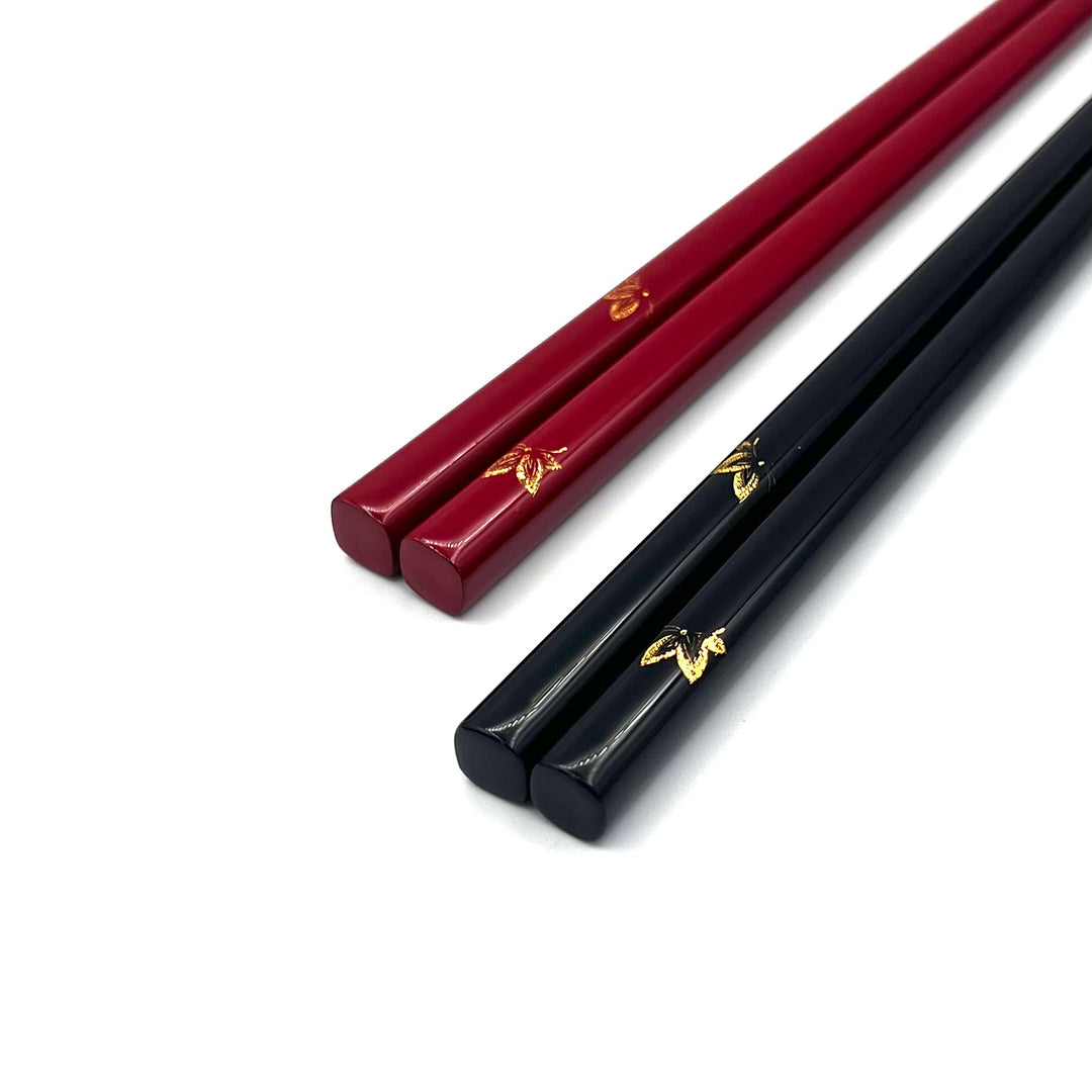 Kawatsura Lacquerware Butterfly Design Pair Chopsticks with Textured Tips and Matching Chopstick Rests (Engravable)