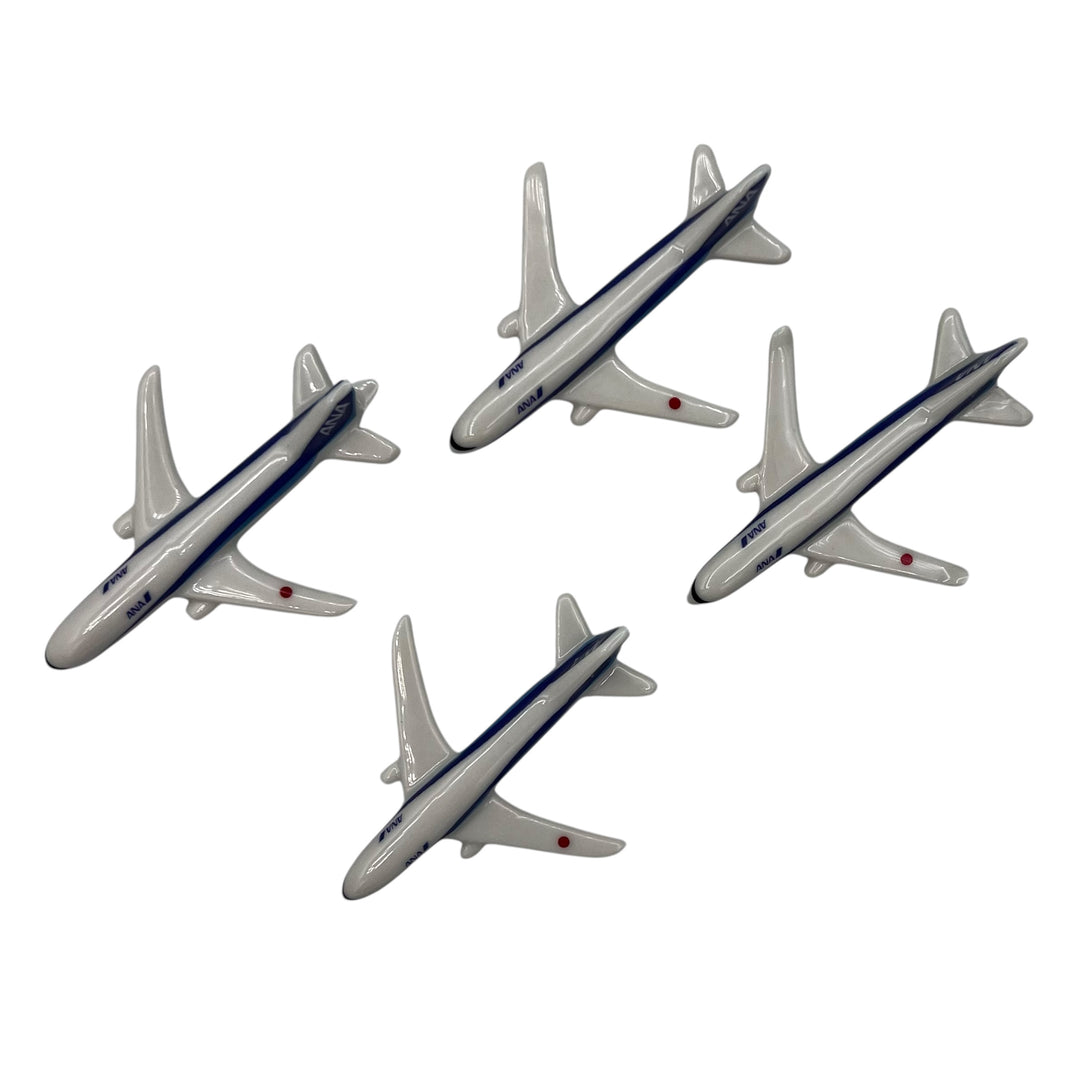 Ceramic ANA Airliner Chopstick Rest[737 / 767 / 777 / 787]