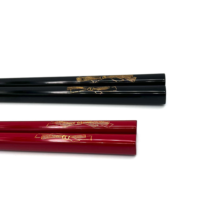 Kawatsura Lacquerware Gold Inlay Noshi Design Pair Chopsticks with Textured Tips