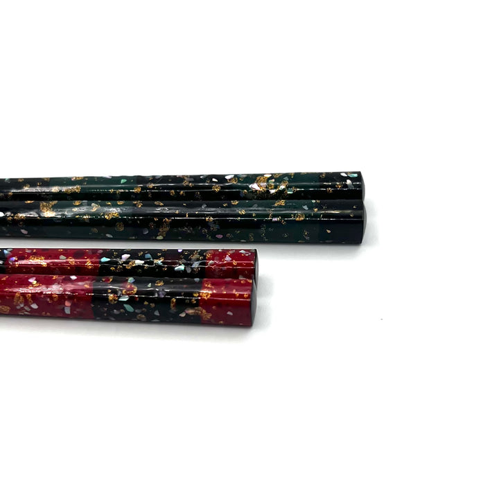 Wakasa-Nuri Shell and Gold Accents Shoreline Pair Chopsticks