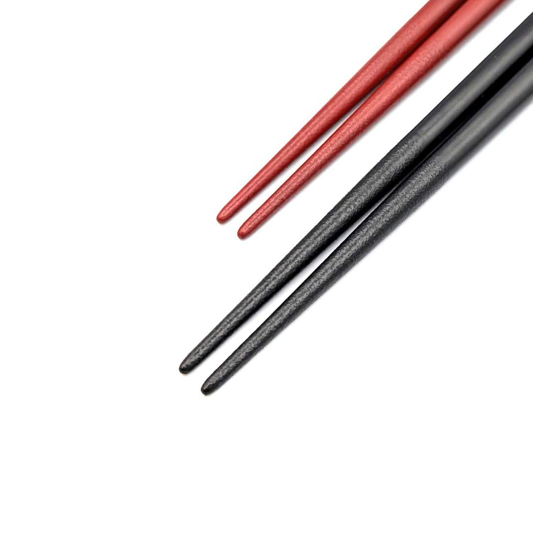 Yakumo Lacquerware Camellia and Rabbit Chopsticks(Engravable)