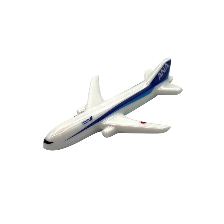Ceramic ANA Airliner Chopstick Rest[737 / 767 / 777 / 787]