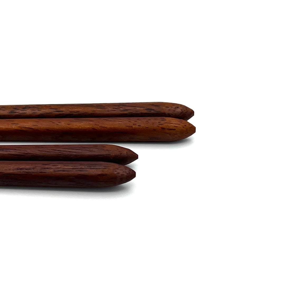 Edo-Karaki Round Natsume-Shaped Chopsticks - Ironwood