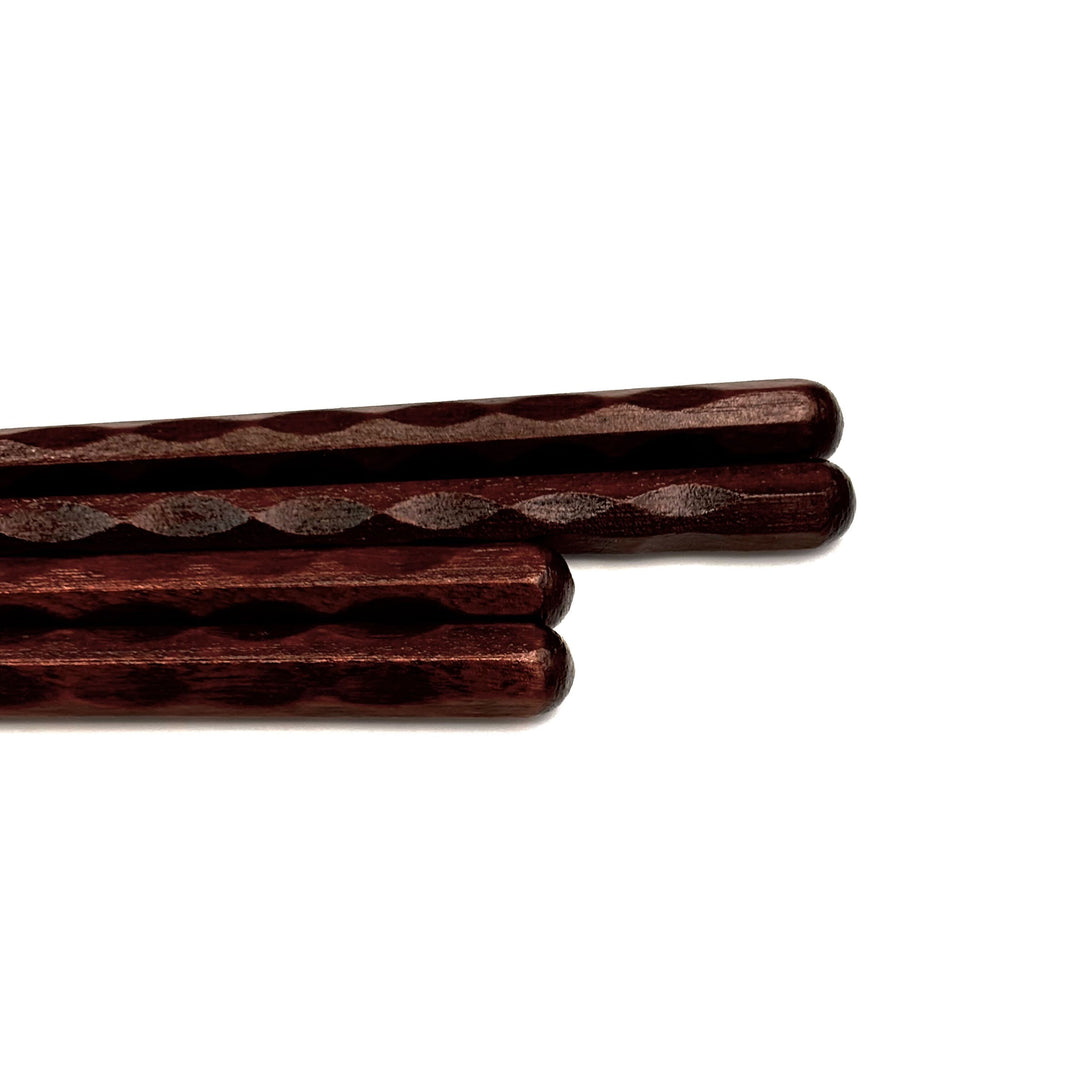 Wakasa lacquerware carved travel chopsticks