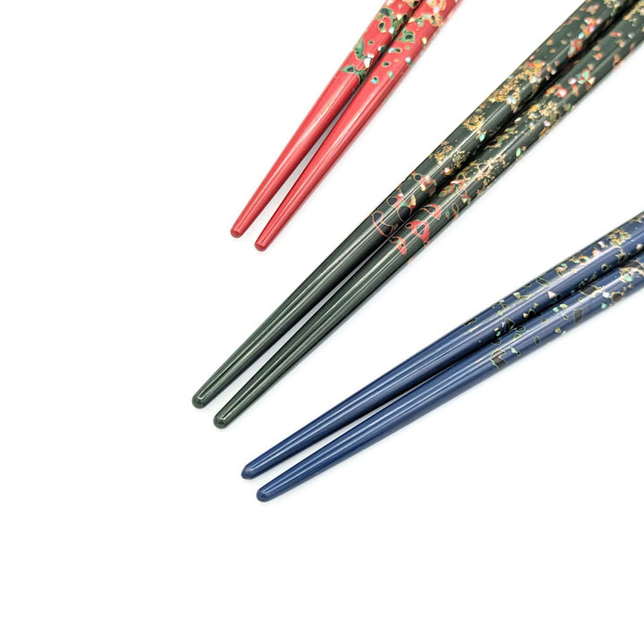 Tsugaru Lacquer Chopsticks -Shell Makie no anti-slip grip on the chopstick tips