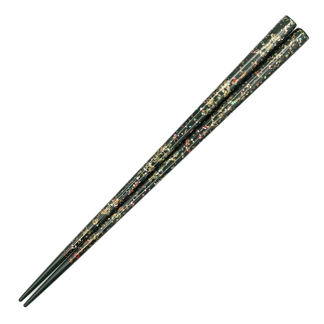 Tsugaru Lacquer Chopsticks -Shell Makie no anti-slip grip on the chopstick tips
