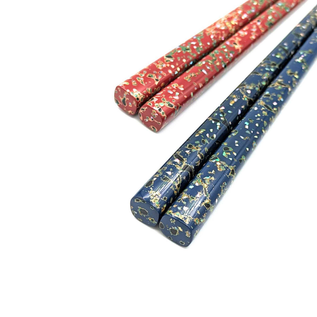 Tsugaru Lacquer Pair Chopsticks -Shell Makie no anti-slip grip on the chopstick tips(Blue＆Red)