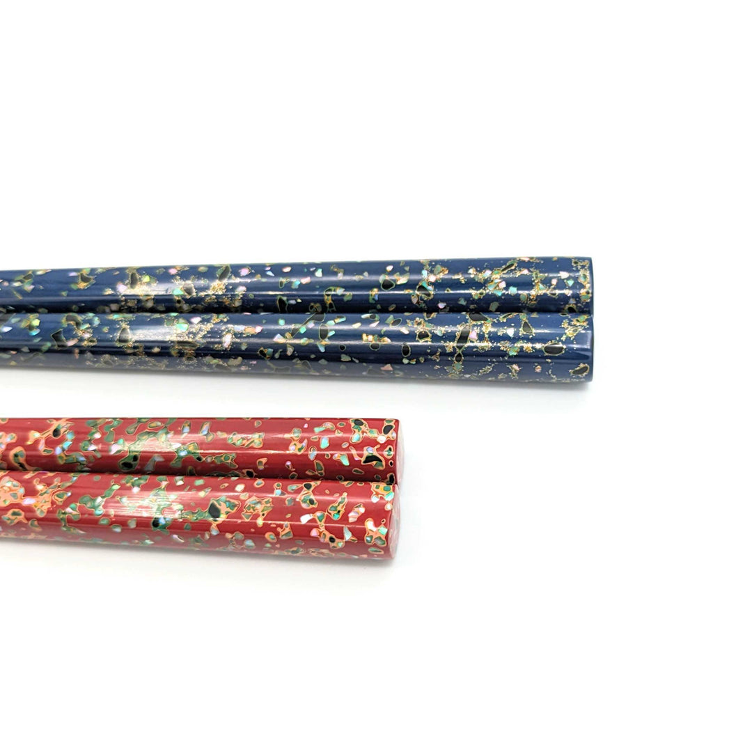 Tsugaru Lacquer Pair Chopsticks -Shell Makie no anti-slip grip on the chopstick tips(Blue＆Red)