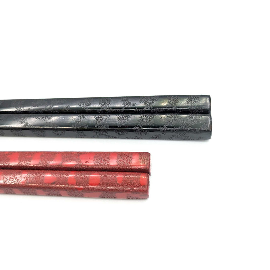 Tsugaru-Nuri Lacquered Pair Chopsticks– Monsya-nuri Style