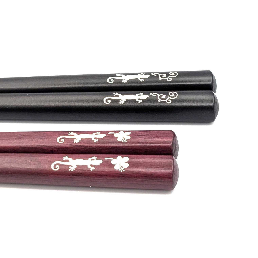 Shell Inlay Couples chopstick set in a wooden box – Gecko Motif (Engravable)